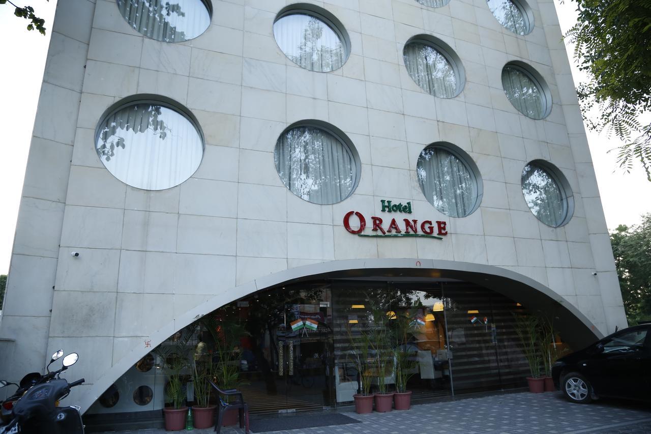 Orange Agra (Uttar Pradesh)
